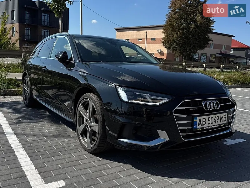 Audi A4 2022