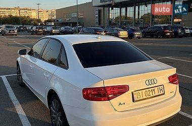 Седан Audi A4 2013 в Борисполі