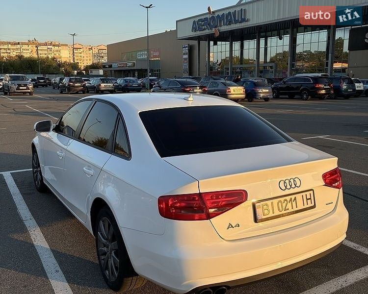 Седан Audi A4 2013 в Борисполі