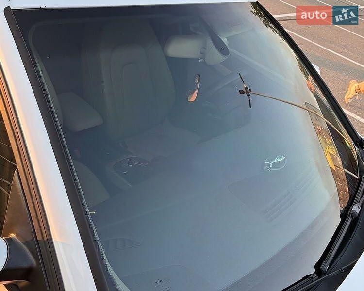 Седан Audi A4 2013 в Борисполі