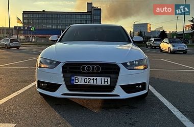 Седан Audi A4 2013 в Борисполі