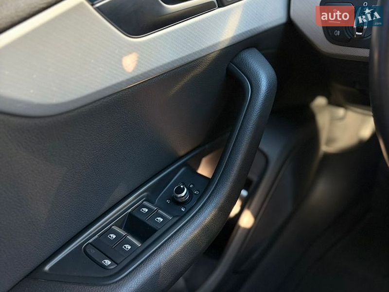 Седан Audi A4 2016 в Мукачевому фото 26 Седан Audi A4 2016 в Мукачевому