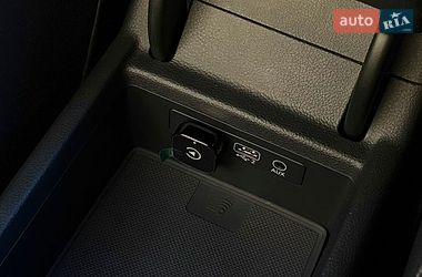 Седан Audi A4 2016 в Мукачевому фото 35 Седан Audi A4 2016 в Мукачевому