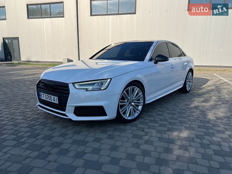 Седан Audi A4 2015 в Ивано-Франковске