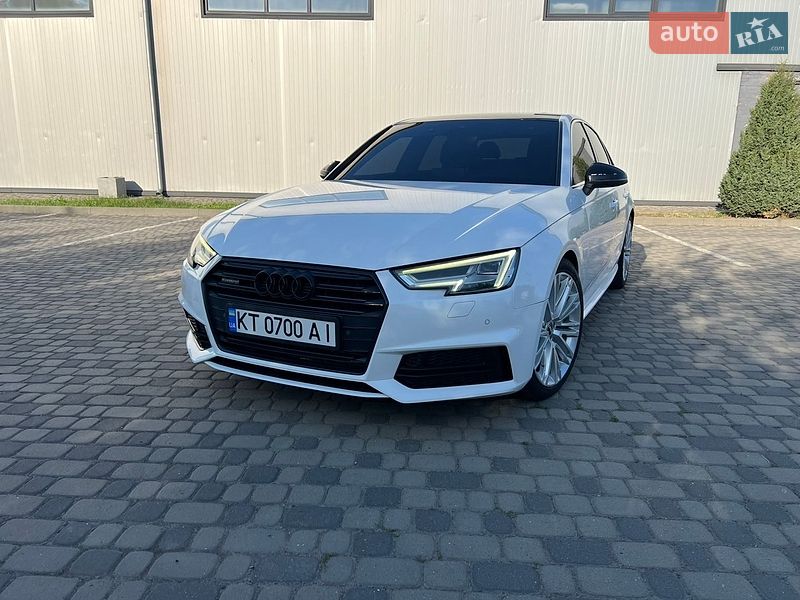 Седан Audi A4 2015 в Ивано-Франковске
