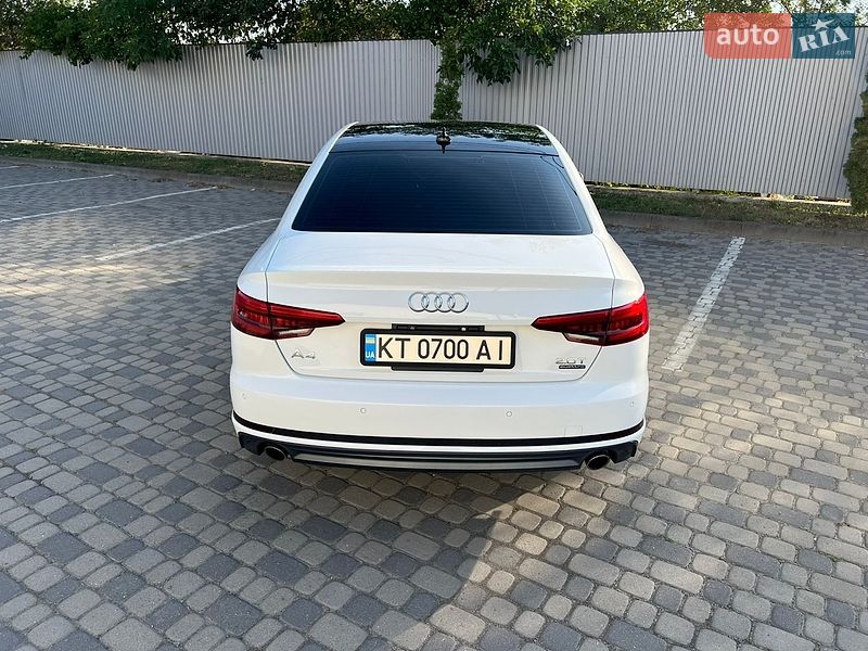 Седан Audi A4 2015 в Ивано-Франковске