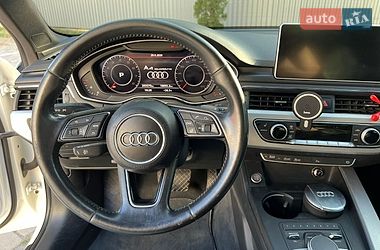 Седан Audi A4 2015 в Ивано-Франковске