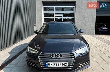 Седан Audi A4 2016 в Львові