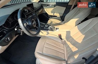 Седан Audi A4 2016 в Львові