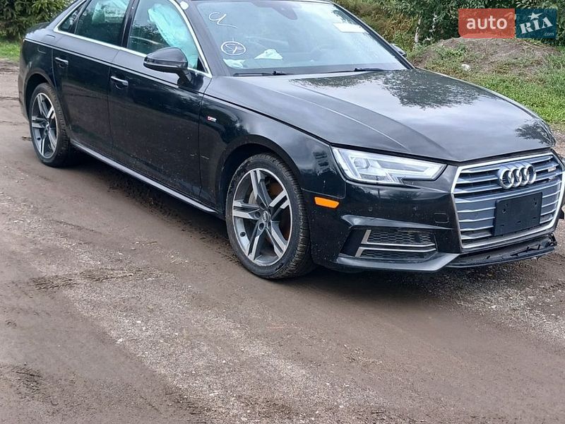 Седан Audi A4 2017 в Сарнах