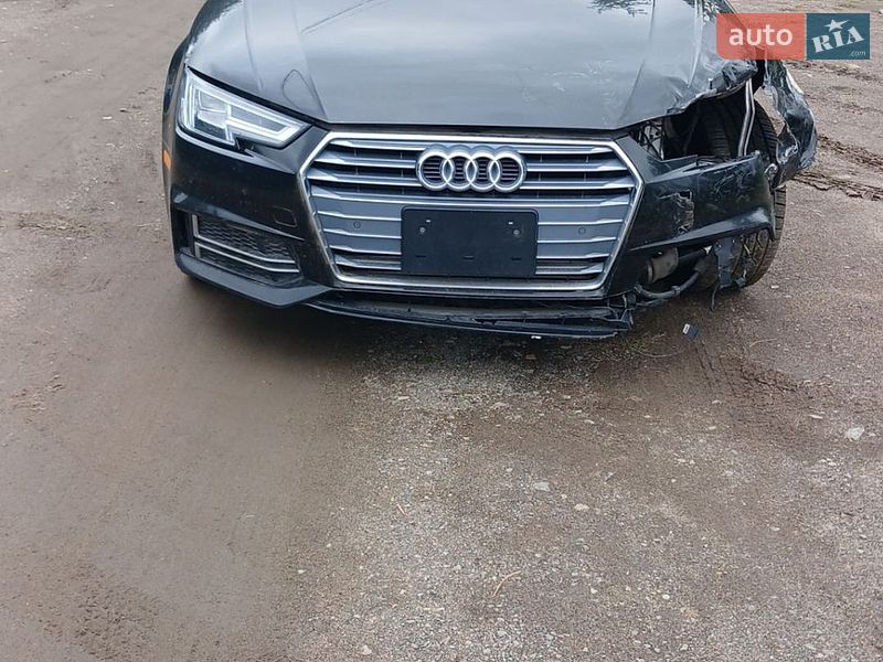 Седан Audi A4 2017 в Сарнах