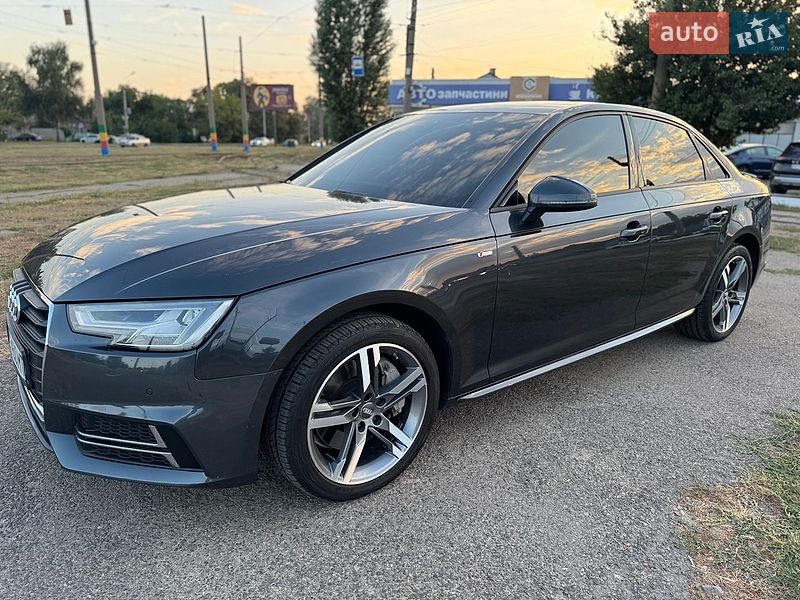 Audi A4 2018 Audi A4 2018