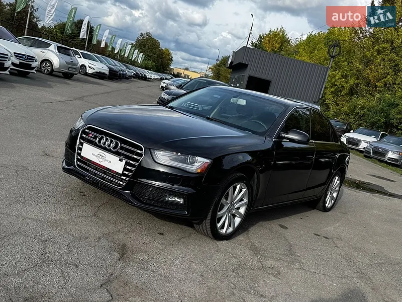 Audi A4 2014