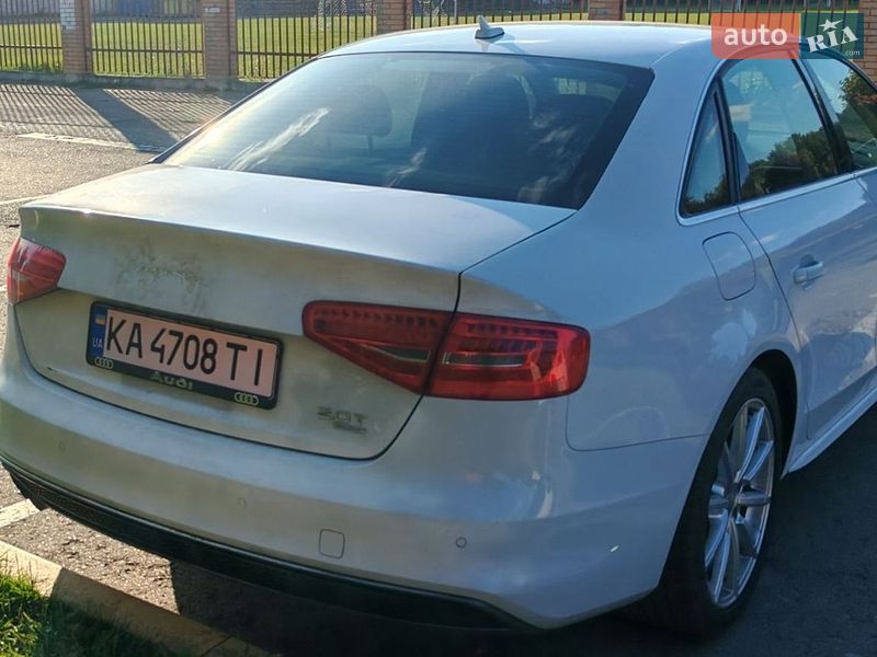 Седан Audi A4 2014 в Києві