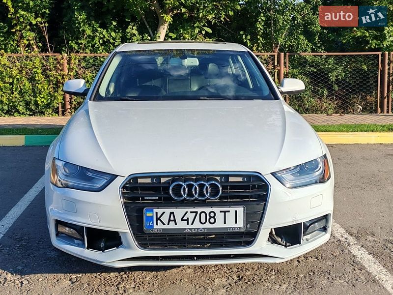 Седан Audi A4 2014 в Києві