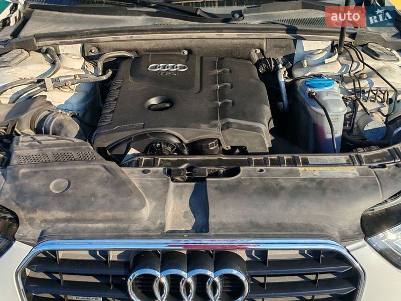 Седан Audi A4 2014 в Києві