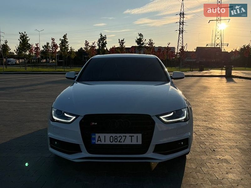 Audi A4 2015