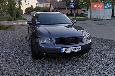 Седан Audi A4 2001 в Ровно