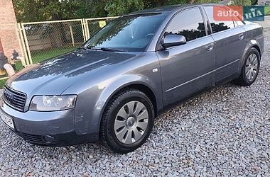 Седан Audi A4 2001 в Ровно