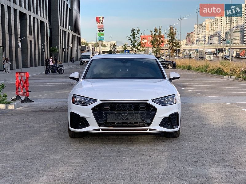 Седан Audi A4 2023 в Киеве