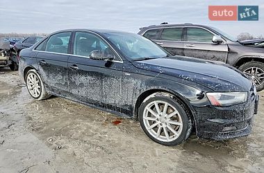 Седан Audi A4 2015 в Львове