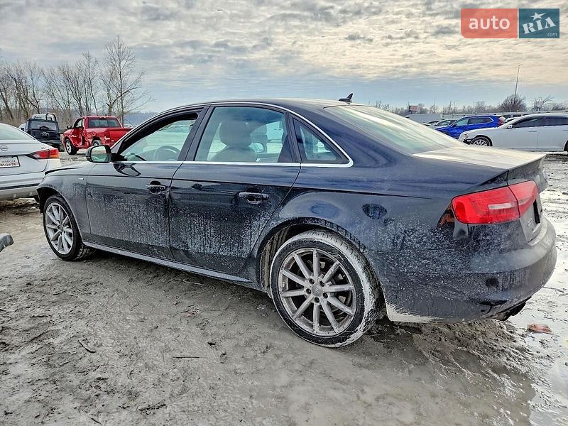 Седан Audi A4 2015 в Львове