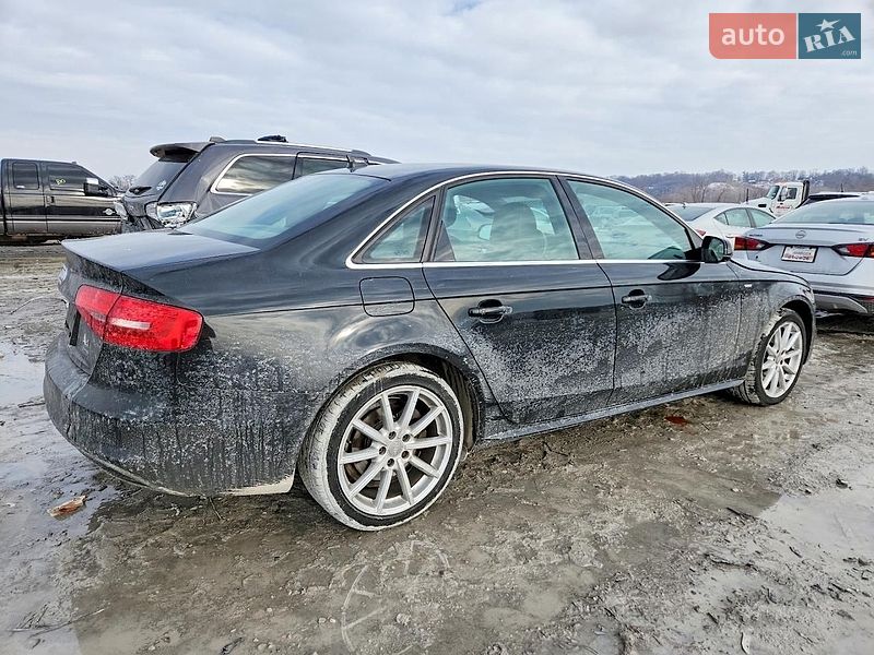 Седан Audi A4 2015 в Львове