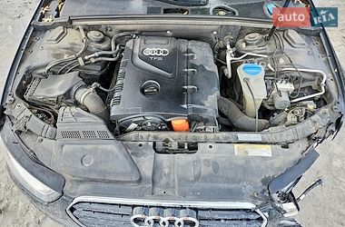Седан Audi A4 2015 в Львове