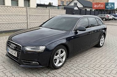 audi a4 2012 в Сарны от профессионального продавца Віталій