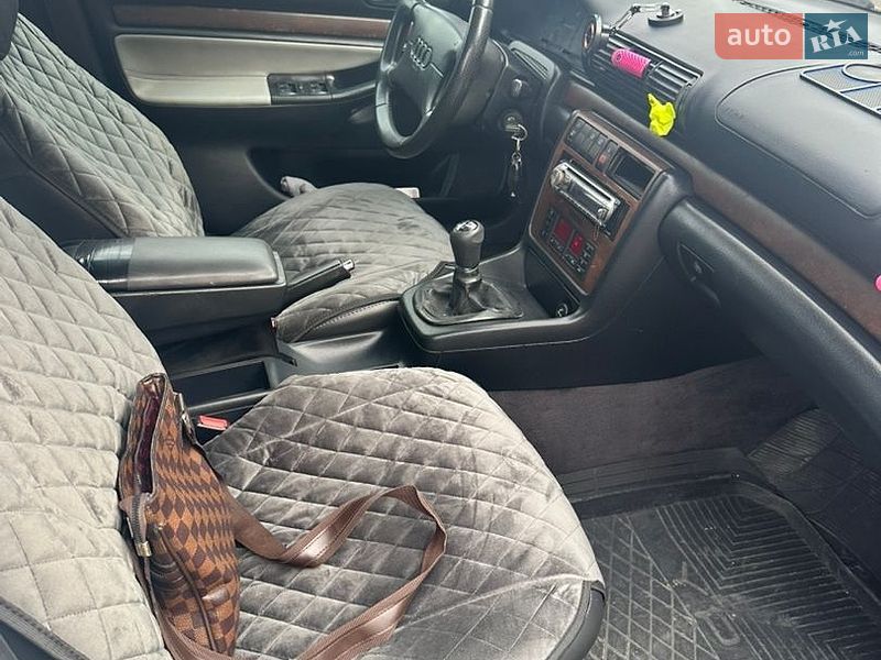 Універсал Audi A4 1996 в Броварах