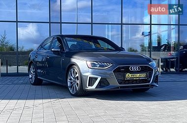 Audi A4  2021