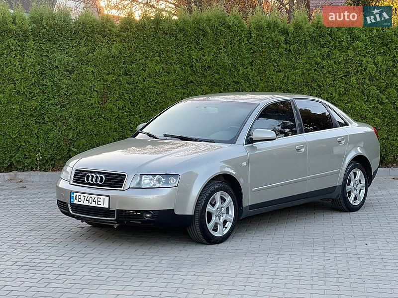 Седан Audi A4 2004 в Виннице