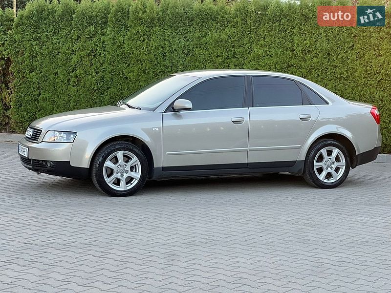 Седан Audi A4 2004 в Виннице
