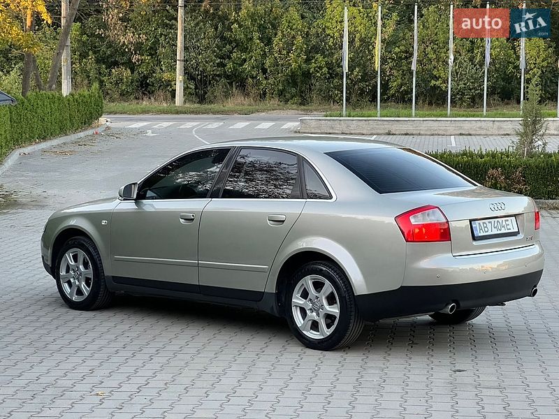 Седан Audi A4 2004 в Виннице