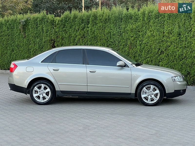 Седан Audi A4 2004 в Виннице