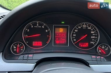 Седан Audi A4 2004 в Виннице