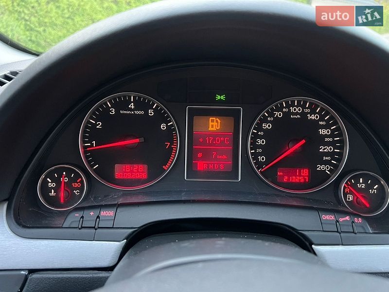 Седан Audi A4 2004 в Виннице