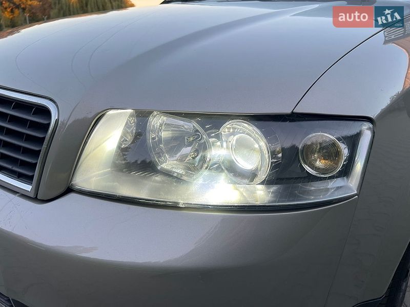 Седан Audi A4 2004 в Виннице