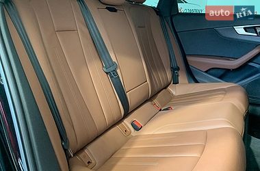 Седан Audi A4 2020 в Львові