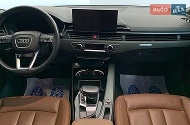 Седан Audi A4 2020 в Львові