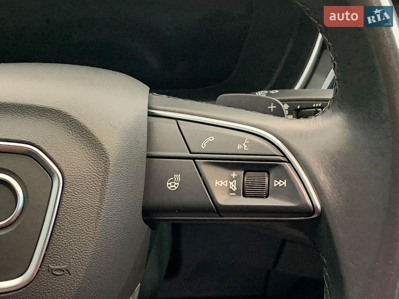 Седан Audi A4 2020 в Львові