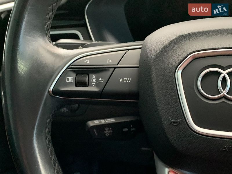 Седан Audi A4 2020 в Львові