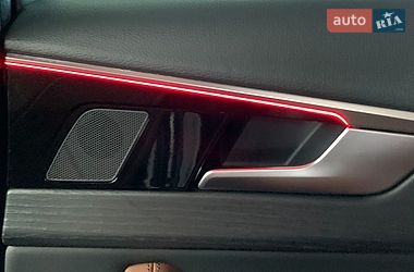 Седан Audi A4 2020 в Львові