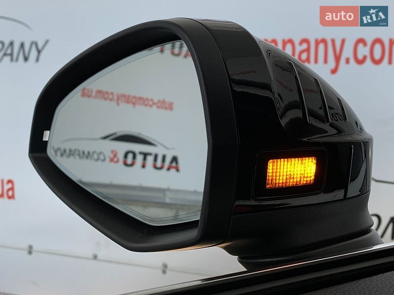 Седан Audi A4 2020 в Львові