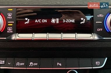 Седан Audi A4 2020 в Львові