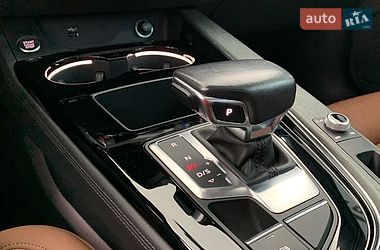 Седан Audi A4 2020 в Львові