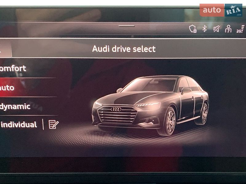 Седан Audi A4 2020 в Львові
