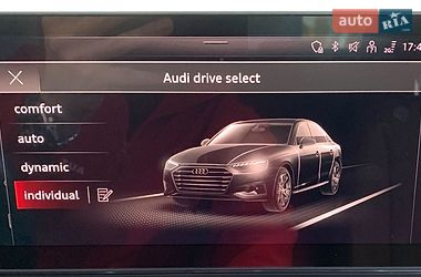 Седан Audi A4 2020 в Львові