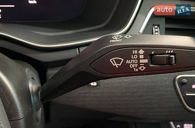 Седан Audi A4 2020 в Львові