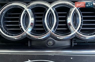 Седан Audi A4 2020 в Львові